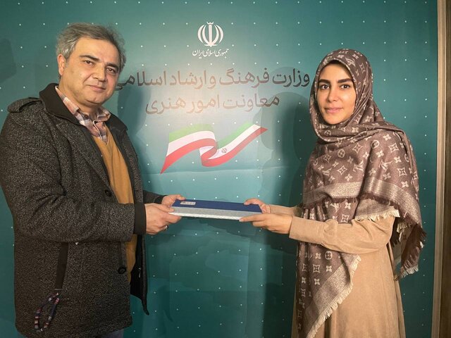 “اتابک نادری” سرپرست اداره کل هنرهای نمایشی کشور شد