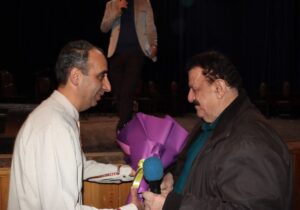 حضور استاد ناصر وحدتی در کنسرت هنرجویان آموزشگاه موسیقی آوای مهر گیلان 