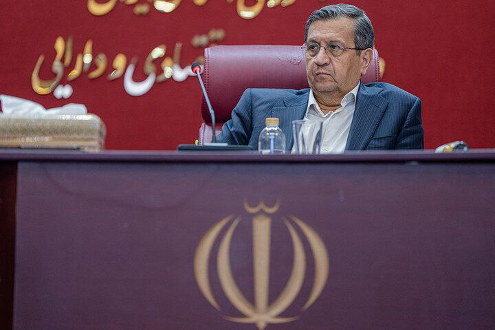 همتی وزیر اقتصاد: سیستم مالیات و یارانه باید به هم متصل شوند