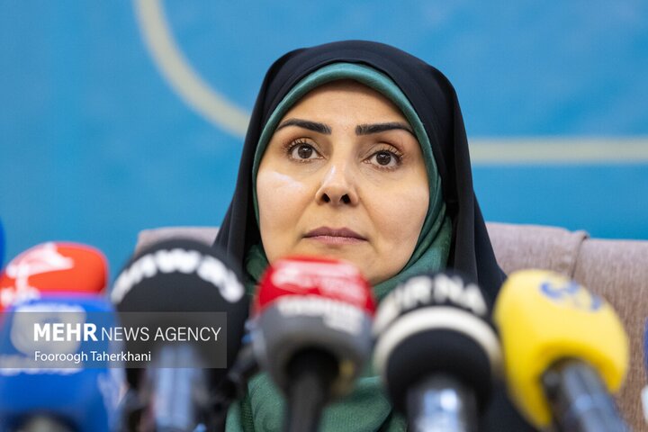 صادق وزیر راه و شهرسازی: عملیات بازسازی باند فرودگاه تبریز به اتمام رسید