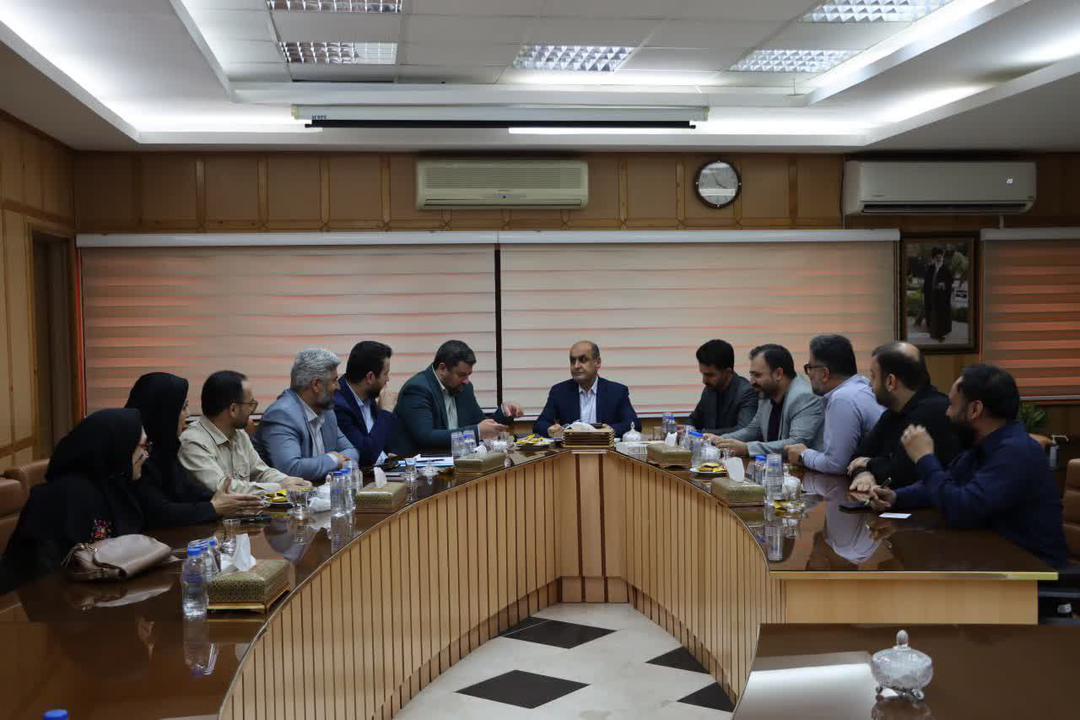 برگزاری همایش روز خبرنگار با حضور معاون مطبوعاتی وزیر فرهنگ در رشت