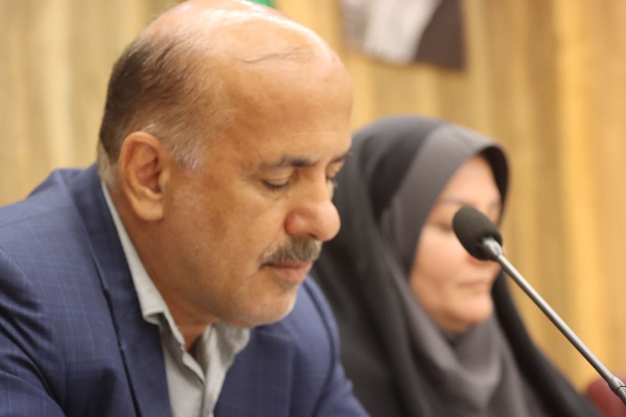 سلمان زارع در مراسم تقدیر از خبرنگاران در شهرداری سیاهکل: قیمت برنج باید طوری تعیین شود که زحمات کشاورزان از بین نرود