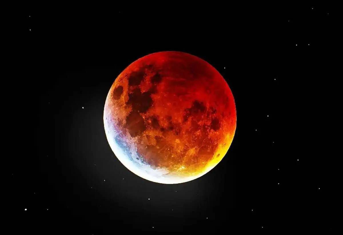 «ماه خونین» امشب آسمان ایران را قرمز می‌کند