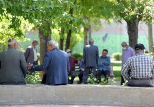 ارائه خدمات اقامتی به بازنشستگان و وظیفه بگیران کشوری