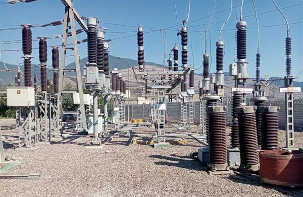 نصب و راه‌اندازی بِی خط ۱۳۲ کیلوولت سپیدرود در پست رستم آباد 