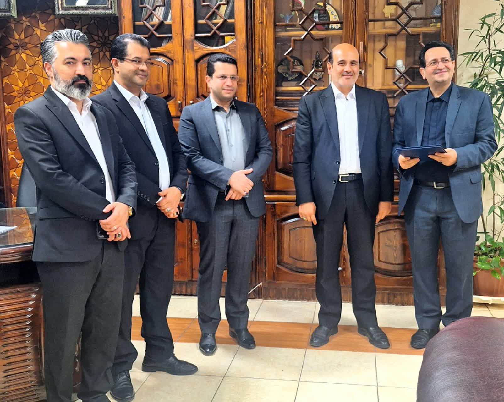 «علی اکبر پورعلی» سرپرست اداره راه و شهرسازی شهرستان لاهیجان شد