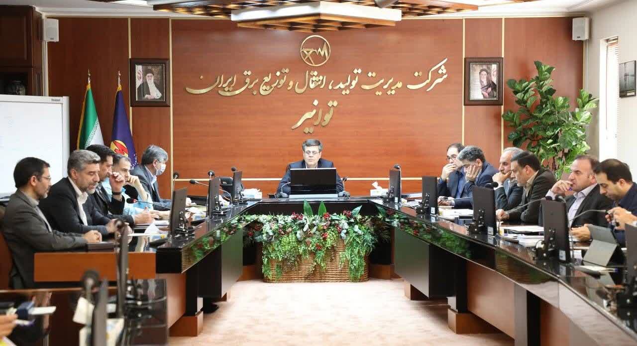 تاکید سرپرست توانیر بر آمادگی حداکثری شبکه انتقال برای تابستان پیش‌رو؛  ادبیات ما مدیریت با واقع‌ بینی است