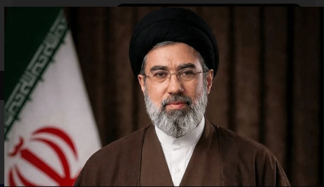 نگاهی به زندگی «آیت الله سیدمجتبی خامنه ای» سومین رهبر جمهوری اسلامی ایران 