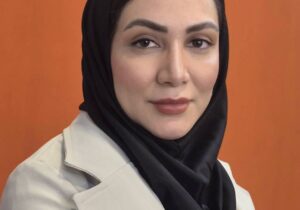 هر چه می‌خواهی باش اما وطن فروش نباش!