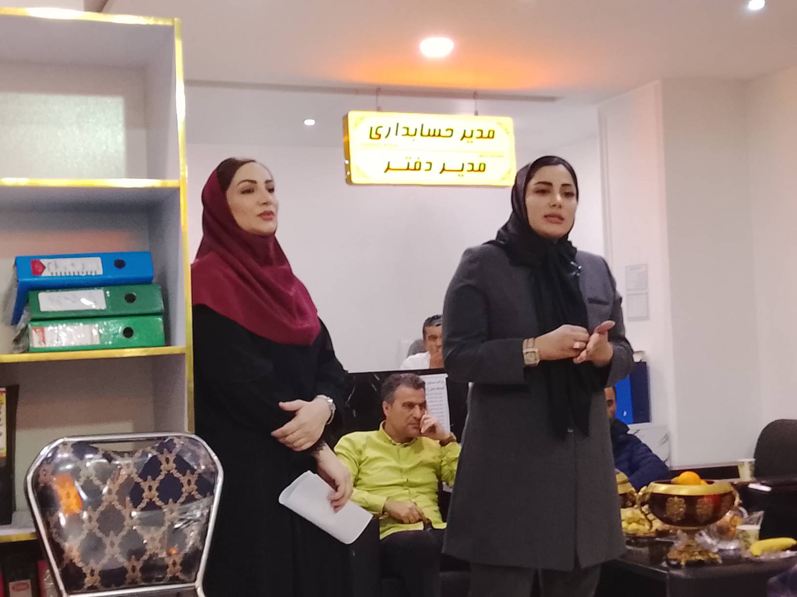 تاکید دکتر «معصومه همرنگ» بر پی گیری مطالبات هنرمندان