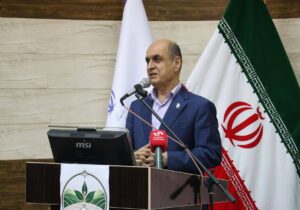 برگزاری آیین اختتامیه «روز لاهیجان» با حضور استاندار گیلان 