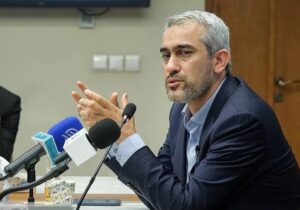 وزیر اقتصاد: مبلغ کالابرگ متناسب با تورم افزایش می‌یابد