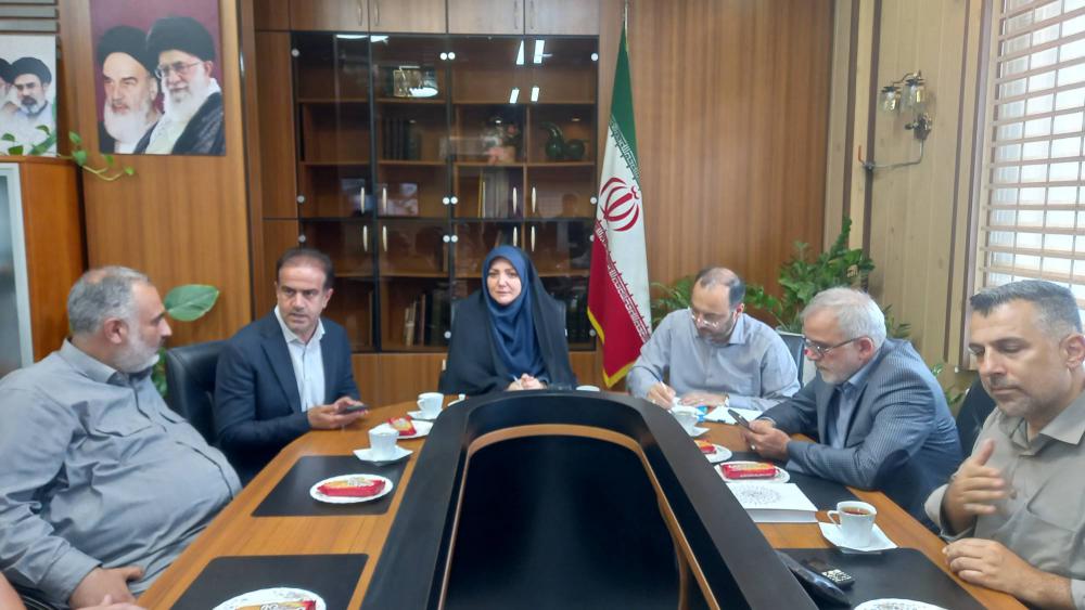 اداره کل ورزش و جوانان به بحث امکانات ورزشی در شهرستان توجه داشته باشد 