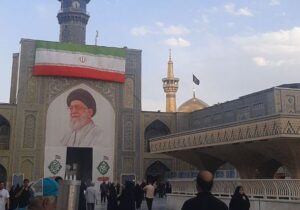 همه مسیرهای منتهی به حرم رضوی برای مراسم تشییع آماده است