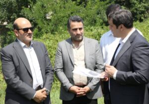شهردار لاهیجان از تملک دو قطعه زمین در مسیر بلوار دکتر حکیم زاده به دانشگاه خبر داد