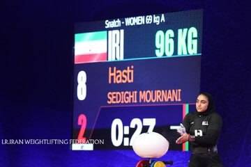 طلای دوضرب «هستی صدیقی» دختر وزنه‌بردار ایران در تاشکند